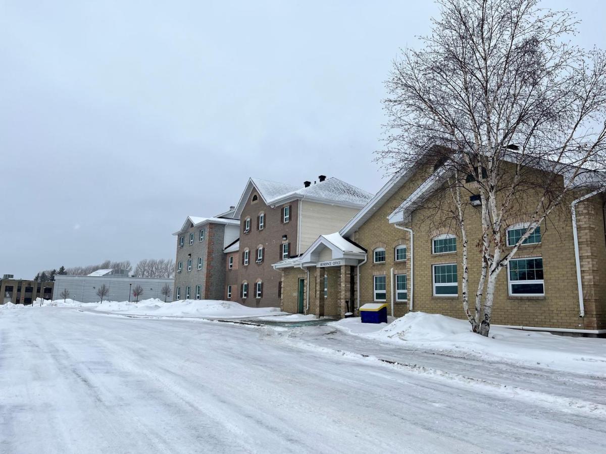 Residence & Conference Centre - Timmins Extérieur photo